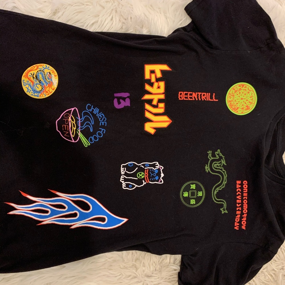 Graphic tee